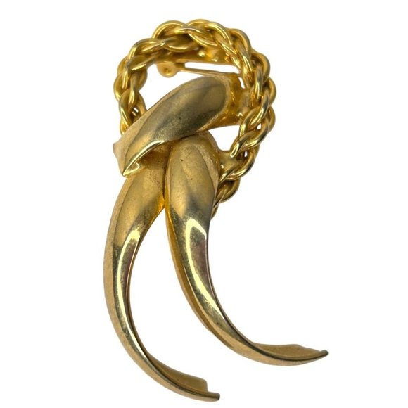 Vintage Goldtone Brooch Dimensional Ribbon Abstractt 2.25" - Picture 1 of 6